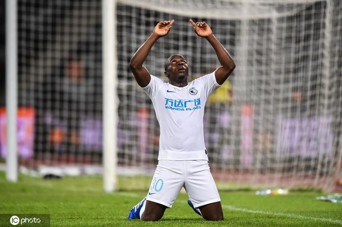 盘点中超各队历史射手王:猜猜有几位本土球员?未必都是前锋